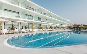 Amarilla Golf Residences